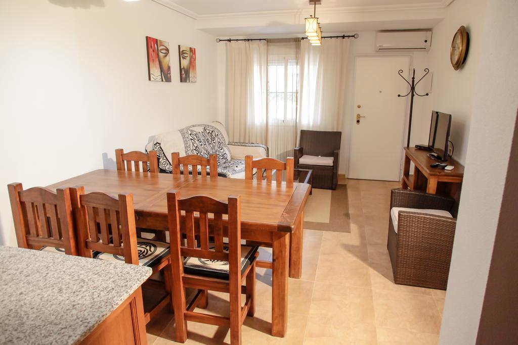 Apartment Altos De La Bahia X Torrevieja Quarto foto